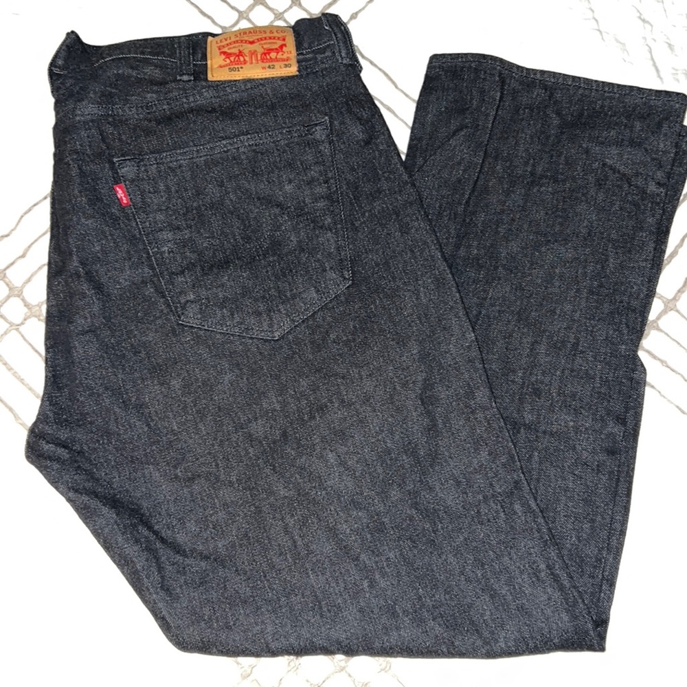 Levi’s 501 Black size 42x30